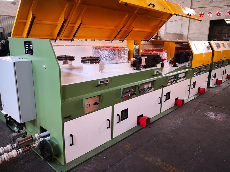 The drawing machine produced by the XianChuang com